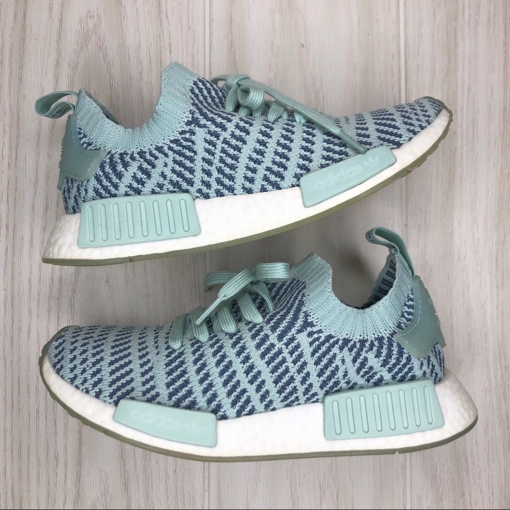 Adidas Originals NMD R1 Boost Ash Green CQ2031